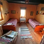 Ludwikowka Pod Luboniem, Stu-letni W Gorach Naprawa