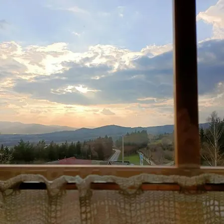 Ludwikowka Pod Luboniem, Stu-letni W Gorach Chalet Naprawa