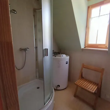 Ludwikowka Pod Luboniem, Stu-letni W Gorach Chalet *