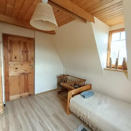 Alpehytte Ludwikowka Pod Luboniem, Stu-letni W Gorach